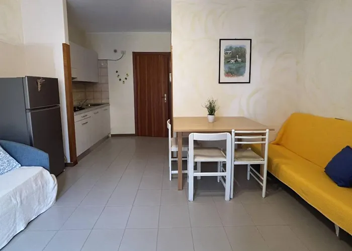 Lovely With Balcony - Beahost Apartamento *