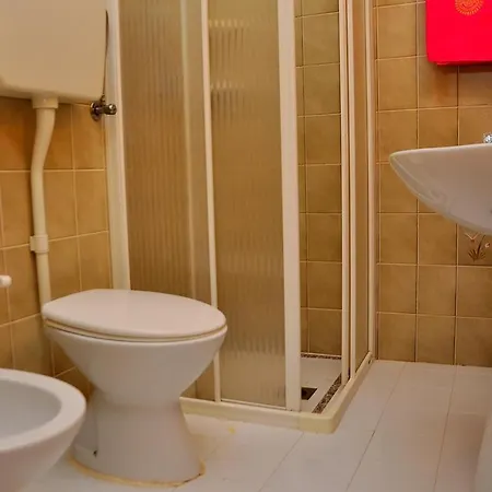 Apartamento Lovely With Balcony - Beahost *