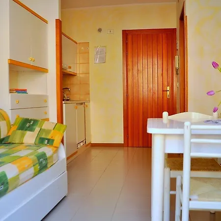 Apartamento Lovely With Balcony - Beahost *